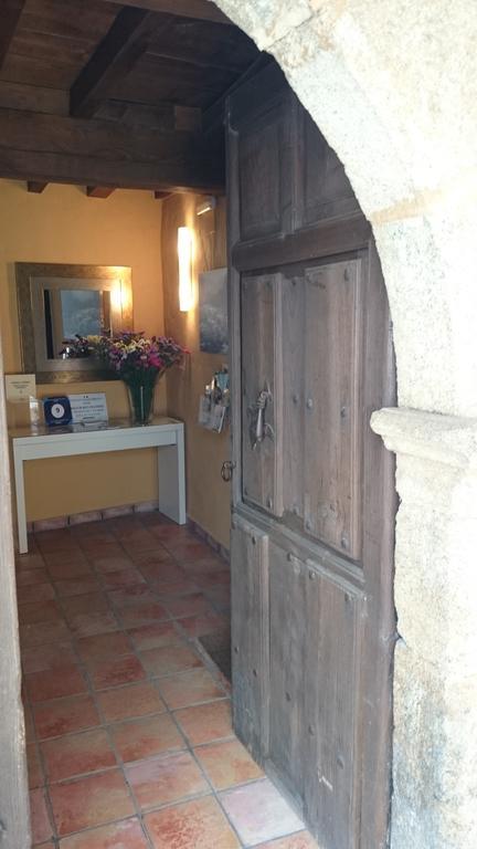 Apartamentos Rurales Spa Casa De Los Escudos Valverde de la Vera Екстер'єр фото