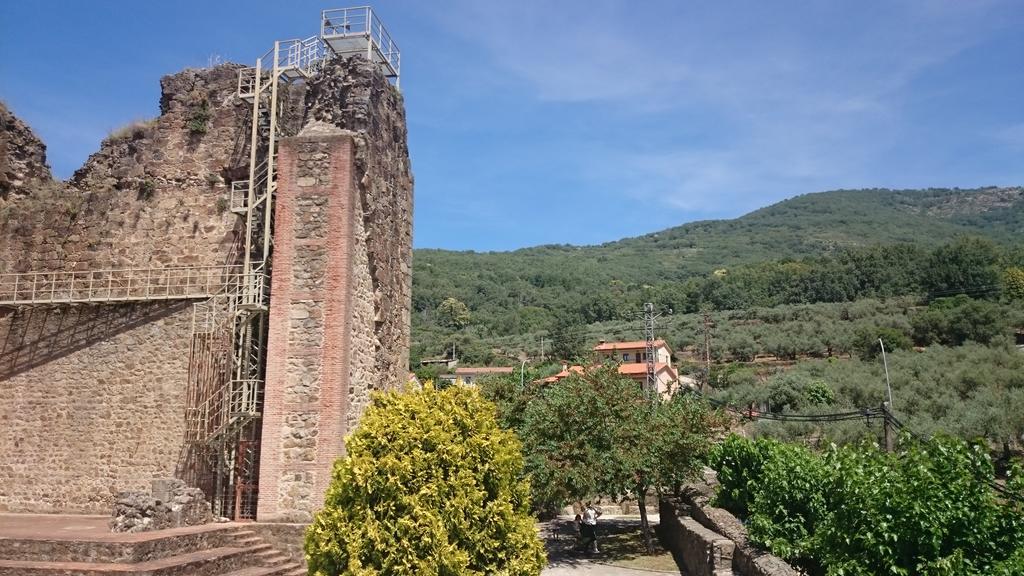 Apartamentos Rurales Spa Casa De Los Escudos Valverde de la Vera Екстер'єр фото